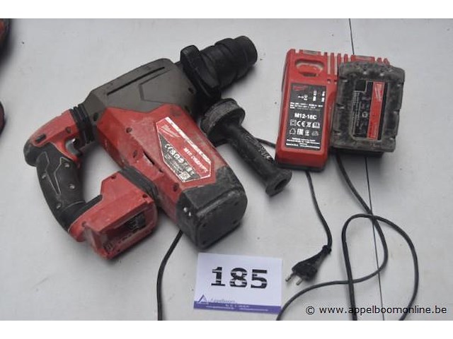 Accu boorhamer milwaukee m18 onefhpx, met batterij en lader, werking niet gekend - afbeelding 1 van  3