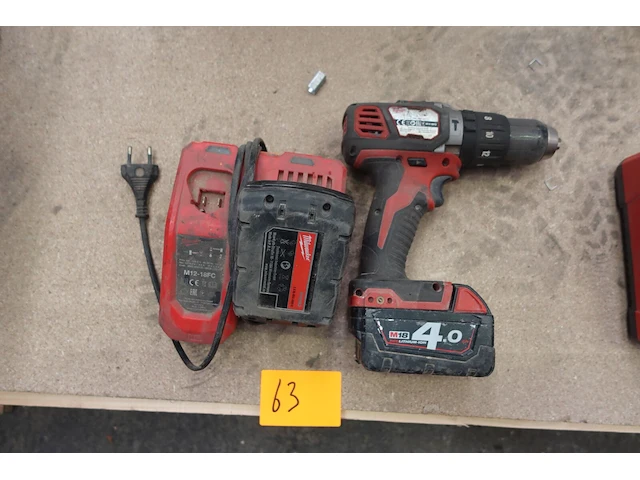 Accu boorhamer milwaukee - afbeelding 1 van  2