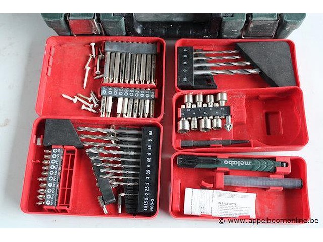 Accu boormachine bosch plus gereedschapsset metabo - afbeelding 4 van  5