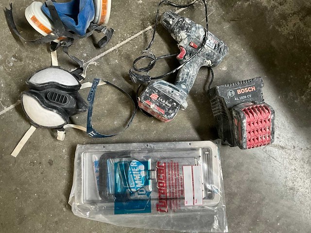 Accu-boormachine bosch, sluitingen en diversen - afbeelding 1 van  12