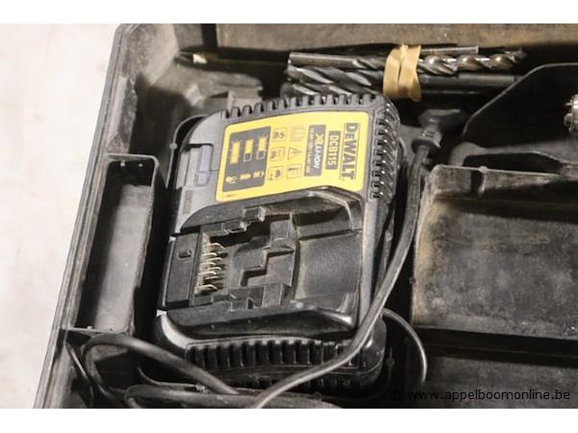 Accu boormachine dewalt dcd791, vv oplader - afbeelding 2 van  4