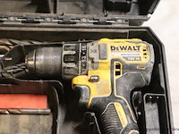 Accu boormachine dewalt dcd791, vv oplader - afbeelding 3 van  4