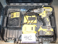 Accu boormachine dewalt dcd791 vv oplader - afbeelding 1 van  3