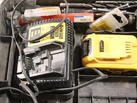 Accu boormachine dewalt dcf887, vv oplader en extra batterij - afbeelding 2 van  3