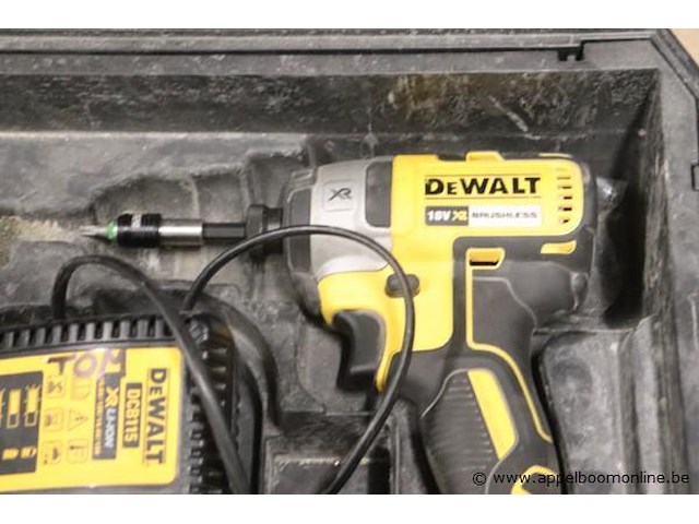 Accu boormachine dewalt dcf887, vv oplader - afbeelding 3 van  4