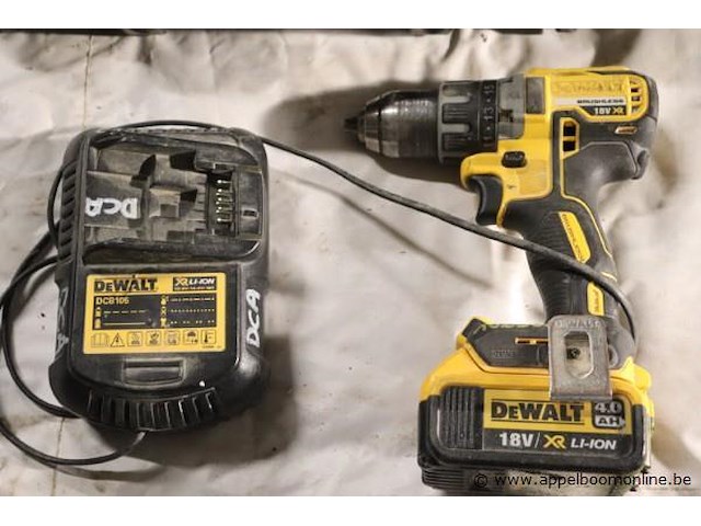 Accu boormachine dewalt vv oplader - afbeelding 2 van  3