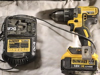 Accu boormachine dewalt vv oplader - afbeelding 2 van  3