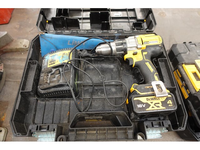 Accu boormachine dewalt - afbeelding 1 van  4