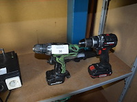 Accu boormachine hitachi ds12dvf3 met accu zonder lader, accu boormachine parkside pabsp20lic3 met accu zonder lader, 2 pillampen