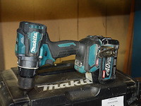 Accu boormachine makita 6271d met accu en lader, accu boormachine makita df001g zonder accu zonder lader in koffer - afbeelding 2 van  8