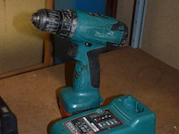 Accu boormachine makita 6271d met accu en lader, accu boormachine makita df001g zonder accu zonder lader in koffer - afbeelding 6 van  8