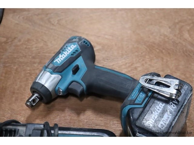 Accu boormachine makita dtw181, vv oplader, werking niet gekend - afbeelding 3 van  4