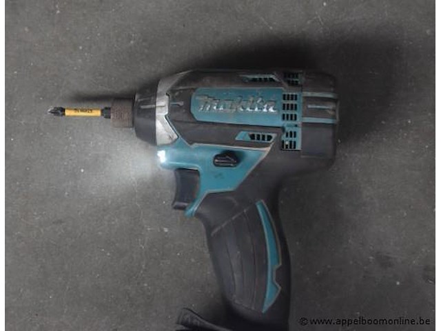 Accu boormachine makita, werking niet gekend - afbeelding 2 van  2