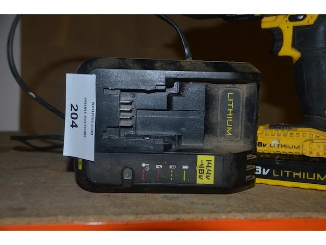 Accu boormachine stanley fmc625 met lader en accu (6) - afbeelding 6 van  6