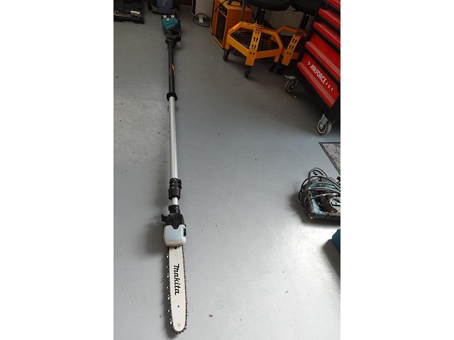 Accu bosmaaier makita - afbeelding 5 van  10