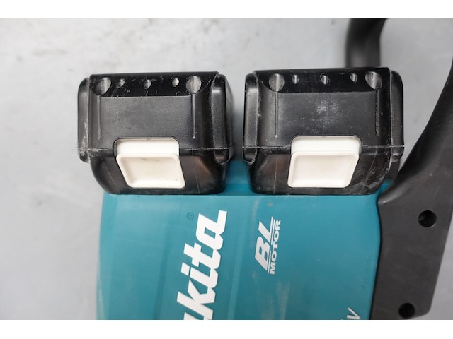Accu bosmaaier makita - afbeelding 8 van  10