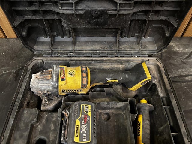 Accu brushless haakse slijper dewalt - afbeelding 2 van  6