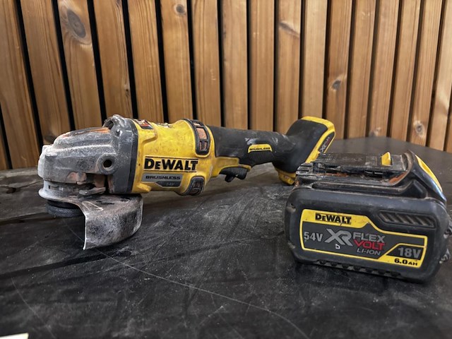 Accu brushless haakse slijper dewalt - afbeelding 3 van  6