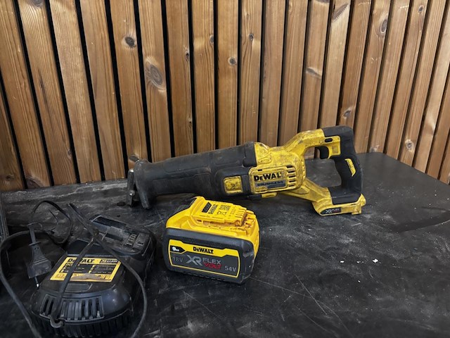 Accu brushless reciprozaag dewalt - afbeelding 3 van  8