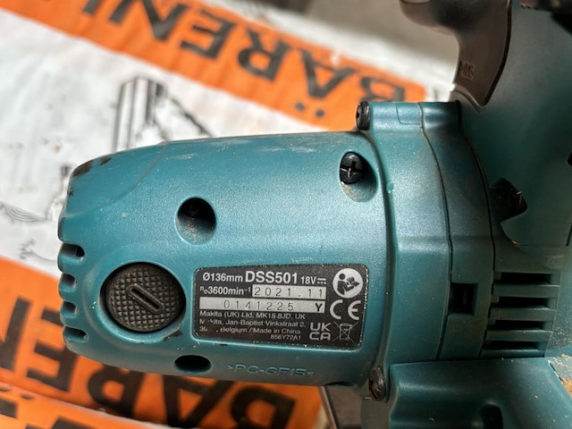 Accu circkelzaag makita dss 501 - afbeelding 3 van  4