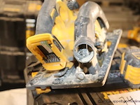 Accu cirkelzaag dewalt dcs579 - afbeelding 2 van  3