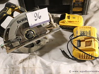 Accu cirkelzaagmachine dewalt dcs573, vv oplader - afbeelding 1 van  3