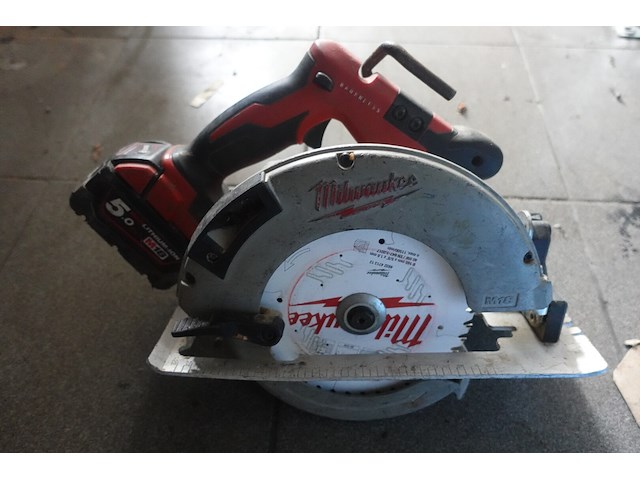 Accu cirkelzaagmachine milwaukee - afbeelding 4 van  6