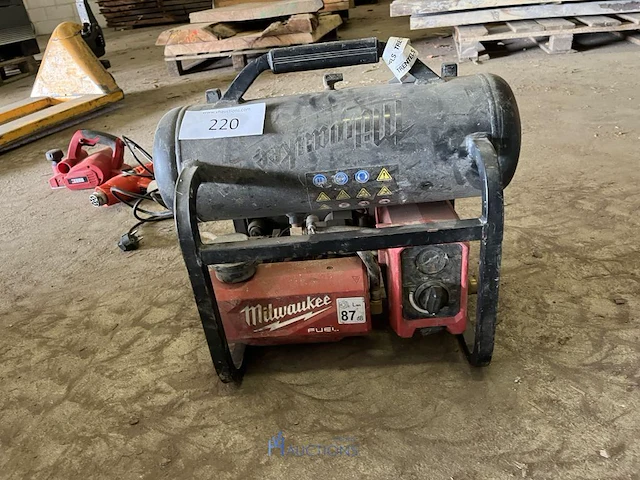 Accu compressor milwaukee m18 cas - afbeelding 2 van  4