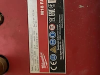 Accu compressor milwaukee m18 cas - afbeelding 3 van  4