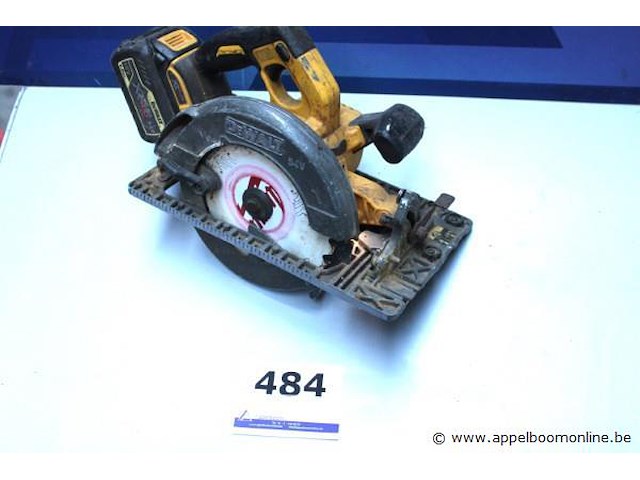 Accu crikelzaag dewalt 5576, werking niet gekend - afbeelding 1 van  3