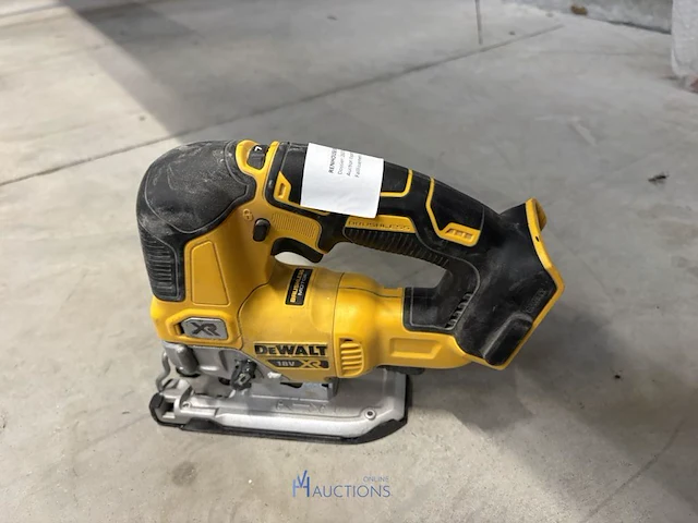 Accu decoupeerzaag dewalt dcs334 - afbeelding 2 van  5