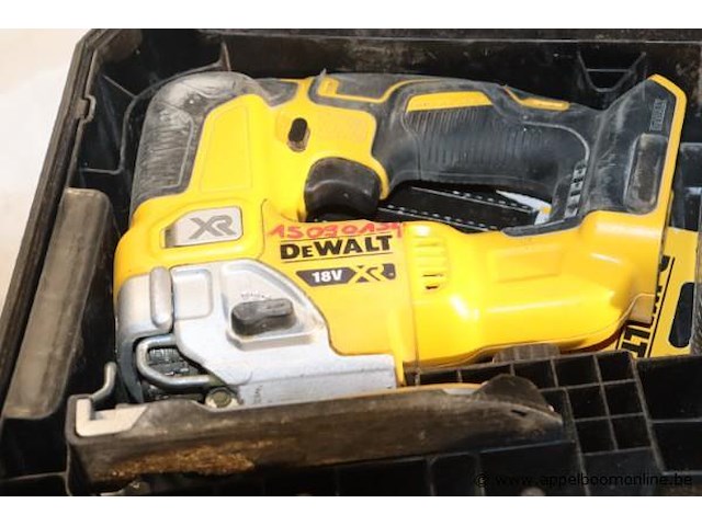 Accu decoupeerzaag dewalt dsc334 - afbeelding 2 van  3