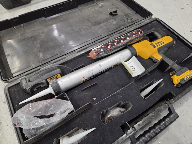 Accu dewalt dce580 kitspuit - afbeelding 2 van  8