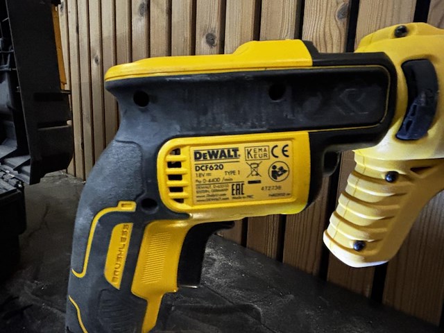 Accu gipsplaatschroevendraaier dewalt - afbeelding 8 van  10