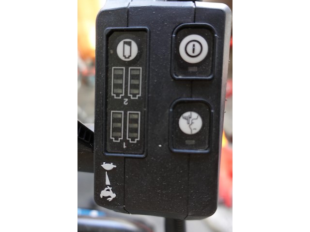 Accu grasmaaier makita - afbeelding 4 van  9