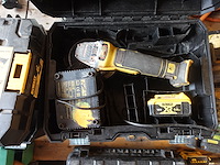 Accu haakse slijper dewalt