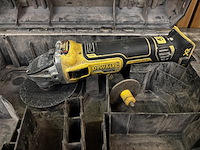 Accu haakse slijper dewalt - afbeelding 2 van  4