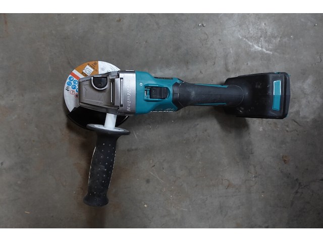 Accu haakse slijper makita - afbeelding 1 van  5