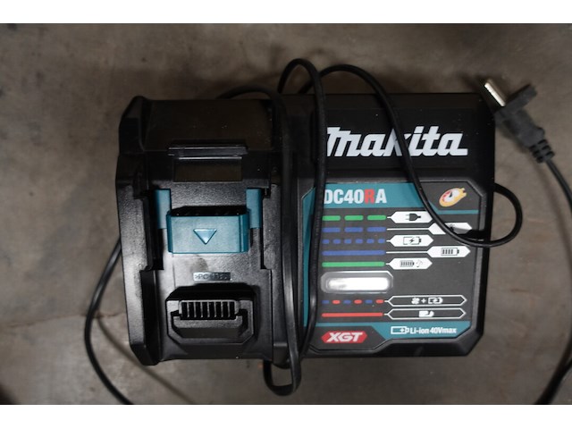 Accu haakse slijper makita - afbeelding 3 van  5