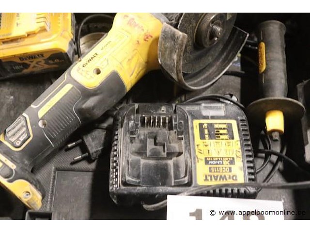 Accu haakse slijptol dewalt dcg405, vv oplader - afbeelding 3 van  4
