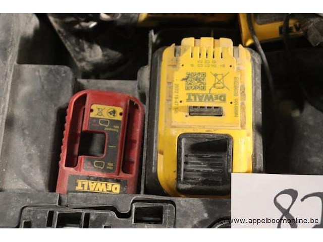 Accu haakse slijptol dewalt dcg414, vv oplader - afbeelding 3 van  4