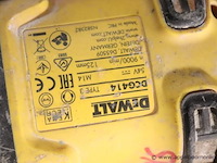 Accu haakse slijptol dewalt dcg414, vv oplader - afbeelding 4 van  4