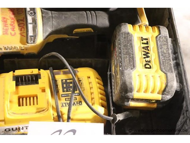 Accu haakse slijptol dewalt dcg418, vv oplader - afbeelding 2 van  4