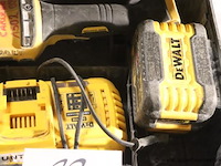 Accu haakse slijptol dewalt dcg418, vv oplader - afbeelding 2 van  4