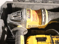 Accu haakse slijptol dewalt dcg418, vv oplader - afbeelding 3 van  4