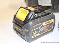 Accu haakse slijptol dewalt dcg418, vv oplader - afbeelding 4 van  5