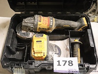 Accu haakse slijptol dewalt dcg418 - afbeelding 1 van  4