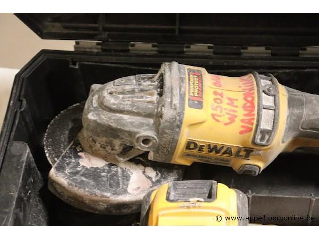 Accu haakse slijptol dewalt dcg418 - afbeelding 3 van  4