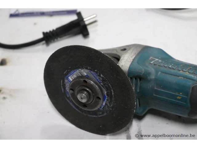 Accu haakse slijptol makita dga504, werking niet gekend - afbeelding 2 van  3