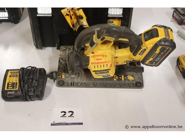 Accu handcirkelzaag dewalt dsc579, vv oplader - afbeelding 1 van  4